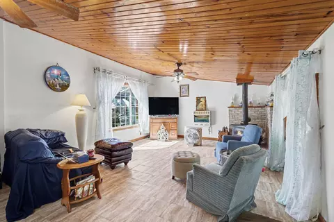 Living - 507 S Main St, Reading, MI 49274 photo 1 of 1
