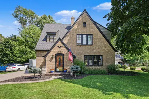 1214 Oakleigh Ave NW, Grand Rapids, MI 49504
