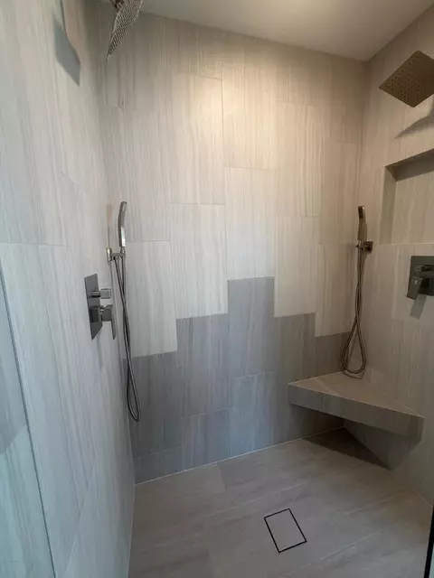 Bath - 2475 Cedar Path, St. Joseph, MI 49085 photo 6 of 10