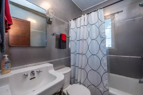 Bath - 2475 Cedar Path, St. Joseph, MI 49085 photo 10 of 10