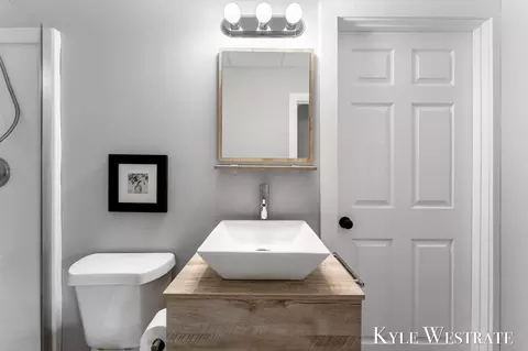 Bath - 8977 2 Mile Rd NE, Ada, MI 49301 photo 4 of 4