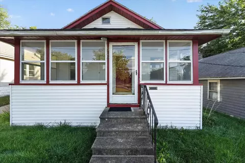Exterior - 303 E Prospect St, Jackson, MI 49203 photo 2 of 4