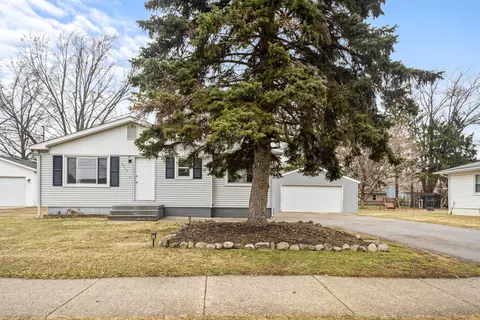 3715 Grant St, Hudsonville, MI 49426