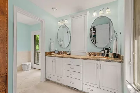 Bath - 5075 Spring Ridge Dr NE, Ada, MI 49301 photo 1 of 5