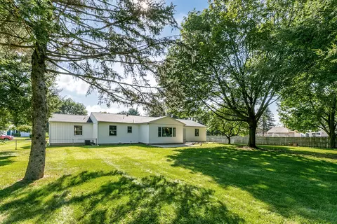 Exterior - 1411 E Rishel Rd, Sturgis, MI 49091 photo 4 of 6