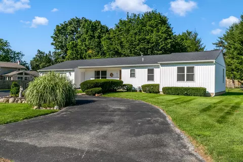 Exterior - 1411 E Rishel Rd, Sturgis, MI 49091 photo 2 of 6