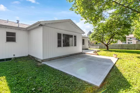 Exterior - 1411 E Rishel Rd, Sturgis, MI 49091 photo 5 of 6