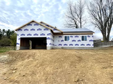 1546 Samaritan Dr, Jackson, MI 49203