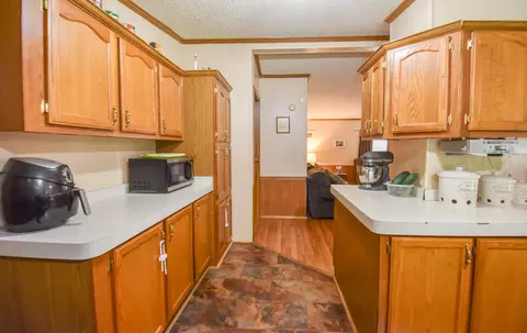 Kitchen - 1085 Wolf Rd, Reading, MI 49274 photo 4 of 4