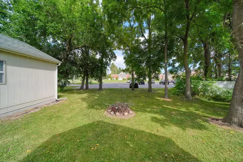Exterior - 239 Cottage St, Spring Arbor, MI 49283 photo 7 of 10