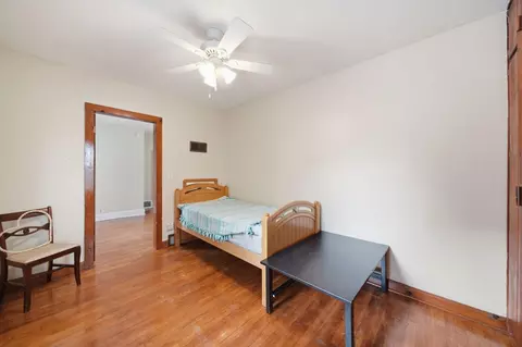Bedroom - 239 Cottage St, Spring Arbor, MI 49283 photo 5 of 6