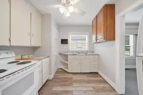 Kitchen - 239 Cottage St, Spring Arbor, MI 49283 photo 2 of 2