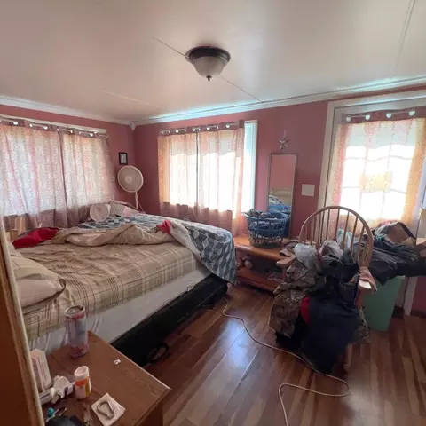 Bedroom - 407 Barry St, Colon, MI 49040 photo 1 of 2