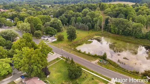 View/Area - 417 W Main St, Stanton, MI 48888 photo 3 of 6
