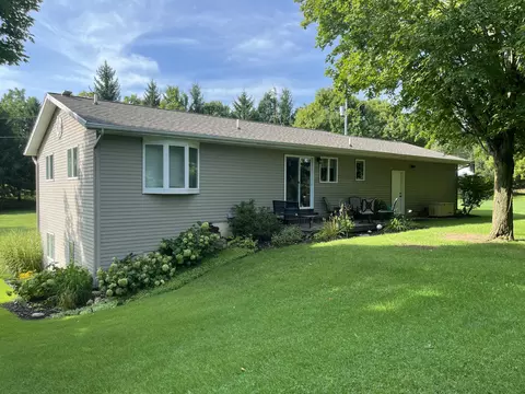 1440 W Sisson Rd, Freeport, MI 49325 photo 3