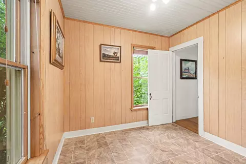 Entry Way - 28598 68th St, Covert, MI 49043 photo 1 of 4