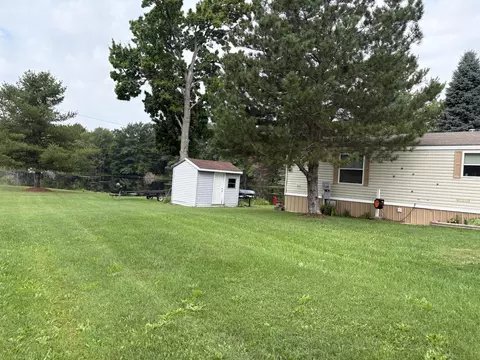 Exterior - 1455 Eldon Ct, Gladwin, MI 48624 photo 17 of 22