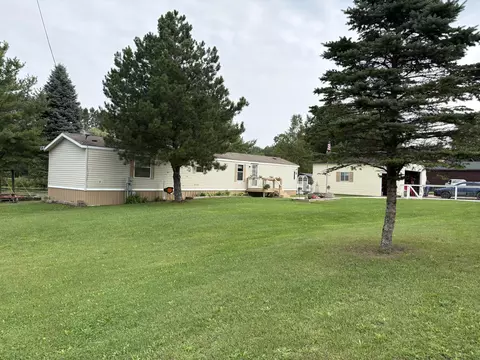 Exterior - 1455 Eldon Ct, Gladwin, MI 48624 photo 4 of 22