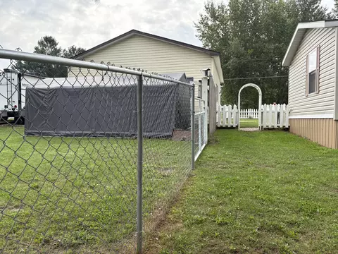 Exterior - 1455 Eldon Ct, Gladwin, MI 48624 photo 6 of 22
