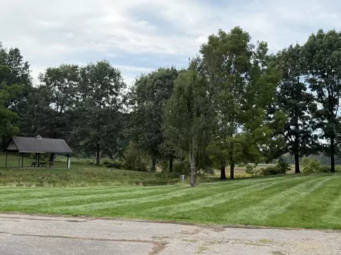 2 Campbell Lake Dr, Parma, MI 49269 photo 2