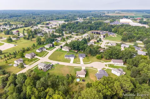 View/Area - 810 School Bell Ct, Belding, MI 48809 photo 4 of 10