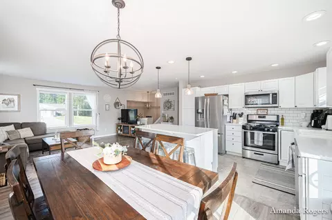 Kitchen - 810 School Bell Ct, Belding, MI 48809 photo 6 of 6