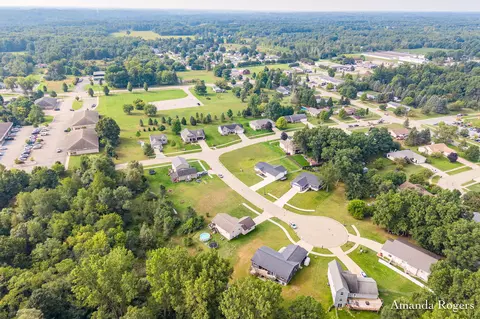 View/Area - 810 School Bell Ct, Belding, MI 48809 photo 5 of 10
