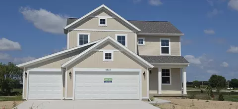 4833 SE Duttonvale Dr #2, Caledonia, MI 49316