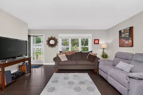 Living - 61255 Cass, Cassopolis, MI 49031 photo 1 of 2