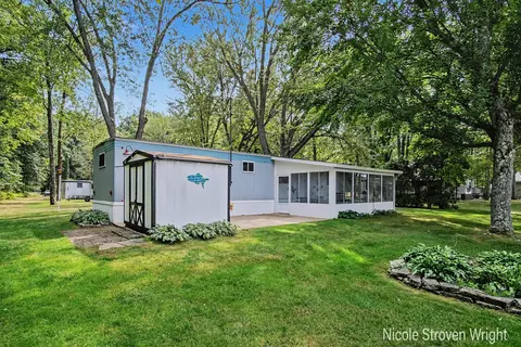 1530 Wolf Lake Dr, Baldwin, MI 49304 photo 6