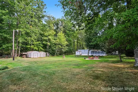 1530 Wolf Lake Dr, Baldwin, MI 49304 photo 37