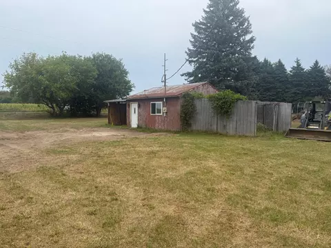 7573 County Farm Rd, Greenville, MI 48838