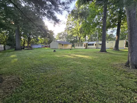 Exterior - 7991 Ivan Dr, Parma, MI 49269 photo 20 of 28