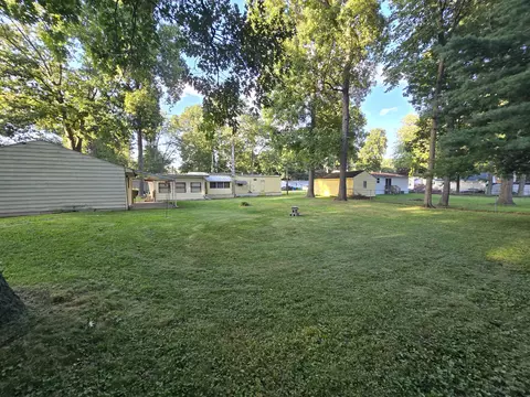 Exterior - 7991 Ivan Dr, Parma, MI 49269 photo 15 of 28