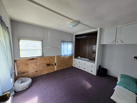 Bedroom - 7991 Ivan Dr, Parma, MI 49269 photo 2 of 2