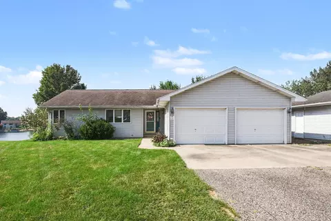 17113 Tomahawk Trl, White Pigeon, MI 49099