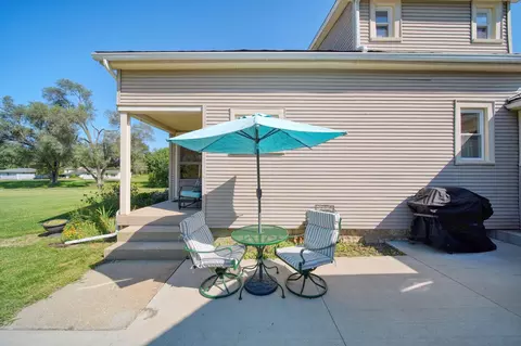 Exterior - 7621 Coon Hill Rd, Munith, MI 49259 photo 3 of 27
