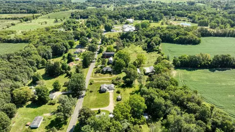 View/Area - 7621 Coon Hill Rd, Munith, MI 49259 photo 5 of 9