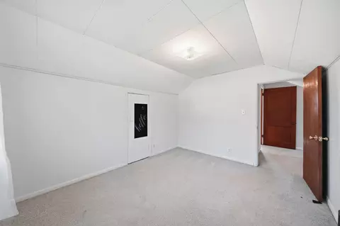 Bedroom - 7621 Coon Hill Rd, Munith, MI 49259 photo 8 of 8