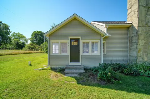 Exterior - 7621 Coon Hill Rd, Munith, MI 49259 photo 20 of 27