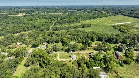 View/Area - 7621 Coon Hill Rd, Munith, MI 49259 photo 7 of 9