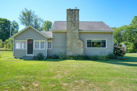 Exterior - 7621 Coon Hill Rd, Munith, MI 49259 photo 24 of 27