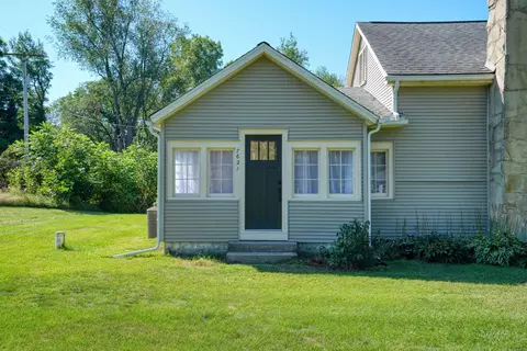 Exterior - 7621 Coon Hill Rd, Munith, MI 49259 photo 21 of 27