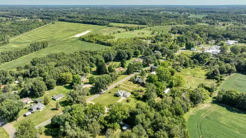 View/Area - 7621 Coon Hill Rd, Munith, MI 49259 photo 6 of 9