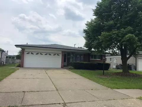 11242 Glenis Dr, Sterling Heights, MI 48312