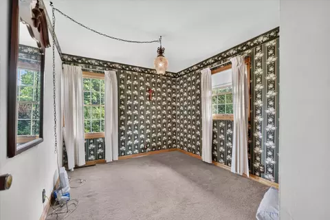 Bedroom - 3124 Earl Dr, Spring Arbor, MI 49283 photo 4 of 7