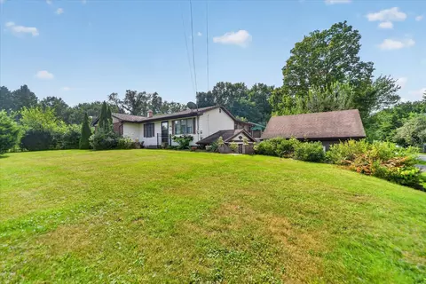 Exterior - 3124 Earl Dr, Spring Arbor, MI 49283 photo 4 of 14