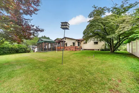 Exterior - 3124 Earl Dr, Spring Arbor, MI 49283 photo 10 of 14