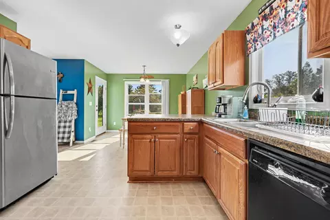 Kitchen - 338 Maple St, Newaygo, MI 49337 photo 2 of 2