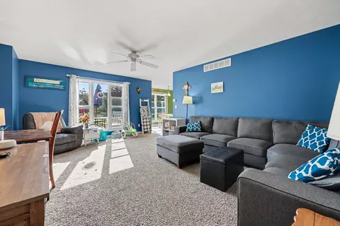 Living - 338 Maple St, Newaygo, MI 49337 photo 1 of 3
